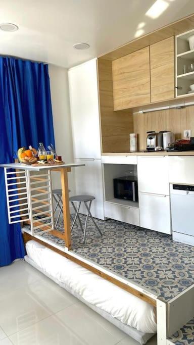 *blanche Pigalle* - Calme Centre Appartement Parijs